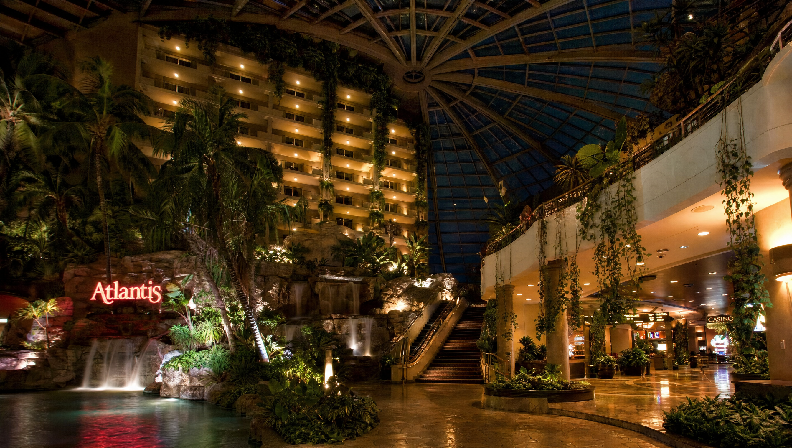 Atlantis sky terrace