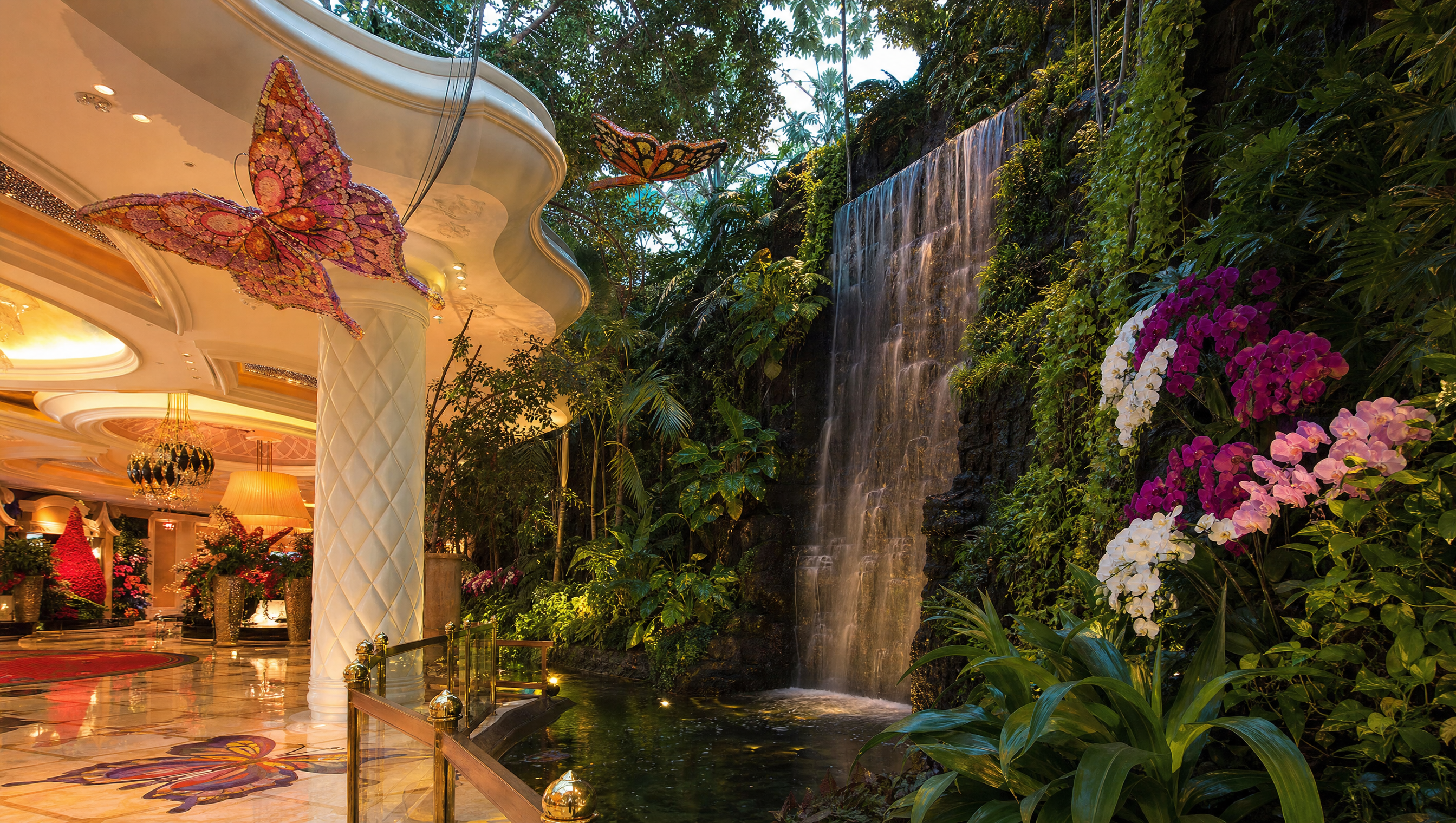 Wynn interior waterfall